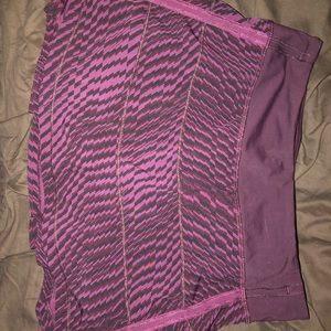 Maroon lululemon pace rival skirt